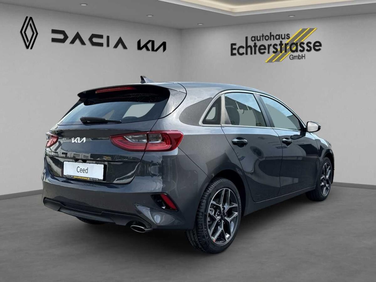 Kia Ceed 1.5 T-GDI DCT Spirit +RFK+SHZ