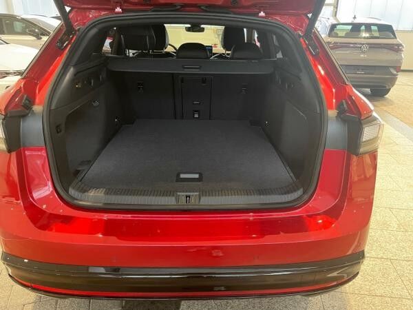 Volkswagen ID.7 Pro NAV*360°KAM*WÄRMEPUMPE*CARPLAY
