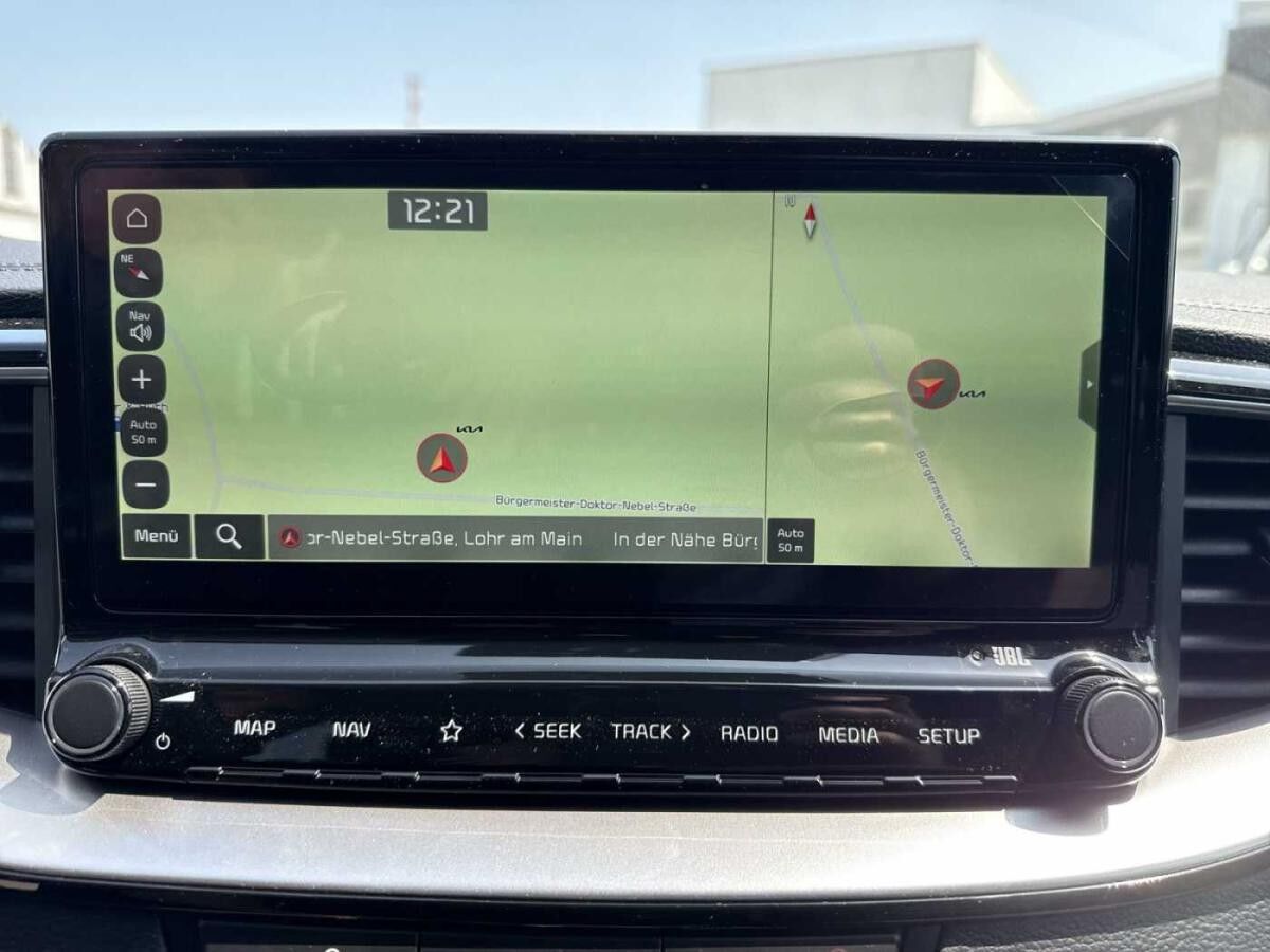 Kia Ceed 1.5 T-GDI DCT Ultimate Edition +SHZ+JBL