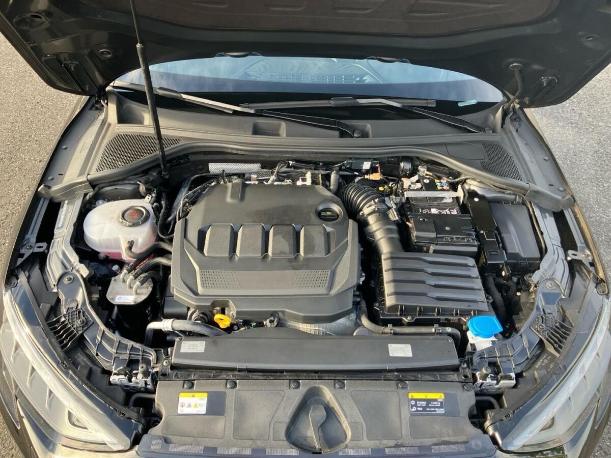 Audi A3 Sportback advanced 30TDI/ Navi, ParkAssi, AHK