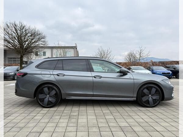 Volkswagen Passat Variant R-Line 2025 2.0 TDI 4MOTION 193 DSG (UVP 71.530€/All Inklusive) BLACK/IQ/HEAD/AHK/PANO/ASSIS