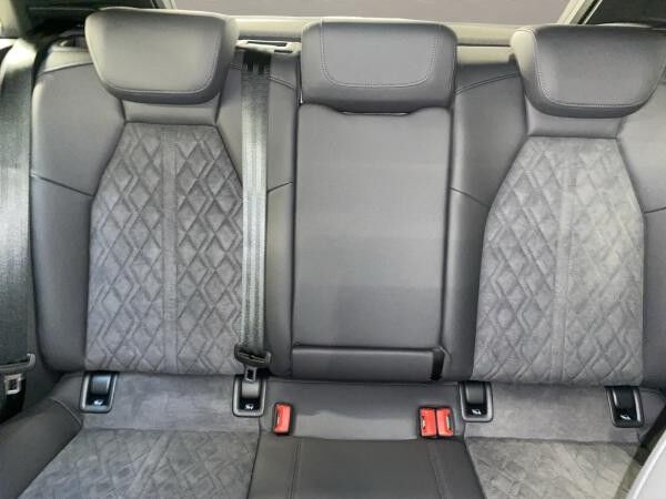 Audi RS3 Sportback 2.5 quattro TFSI S-line ***SOFORT VERFÜGBAR*** ACC AUT
