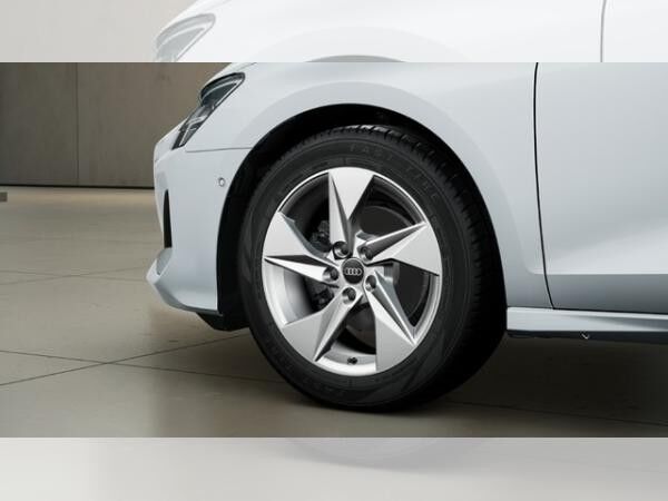 Audi A3 Sportback Advanced 30 TDI, AHK, LED, 8 Fach bereift