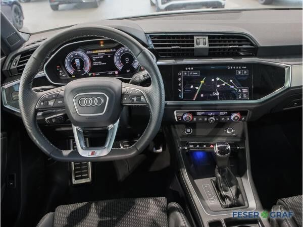 Audi Q3 40 TFSI quattro S line AHK Pano ACC Navi