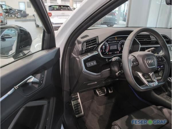 Audi Q3 40 TFSI quattro S line AHK Pano ACC Navi