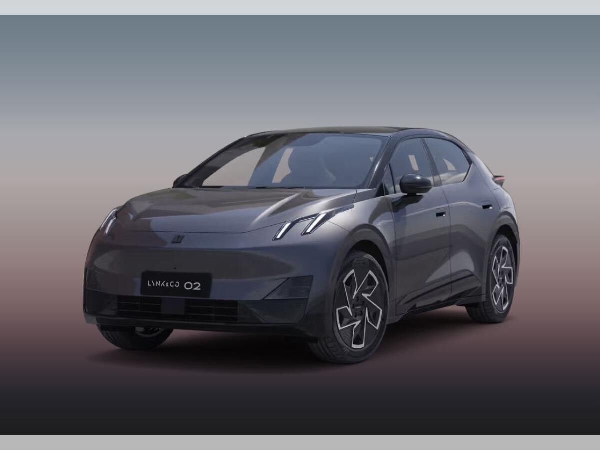 LYNK & Co 02 Core // Sofort Verfügbar! // Frei Konfigurierbar!