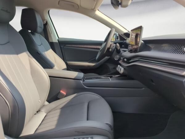 Skoda Superb Combi L&K 2.0 TDI 4x4 *AHK/HEAD-UP* !SOFORT VERFÜGBAR!