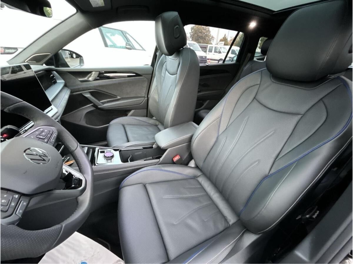 Volkswagen Tayron R-Line 2.0 l TDI 4MOTION DSG 4Motion Pano