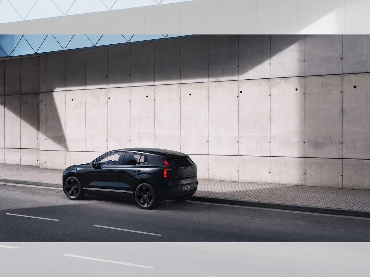Volvo EX30 Single Motor Plus Black Edition| Gewerbeleasing | inkl. 3000€ Smart-Repair