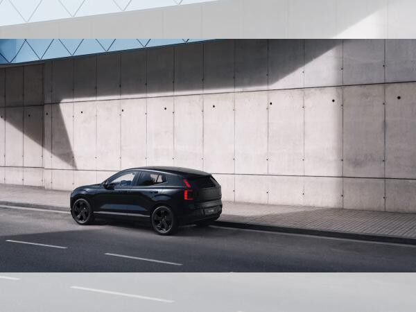 Volvo EX30 Single Motor Plus Black Edition| Gewerbeleasing | inkl. 3000€ Smart-Repair
