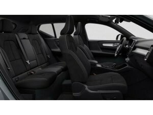 Volvo XC40 B3 B PLUS BLACK ED. STHZ 360