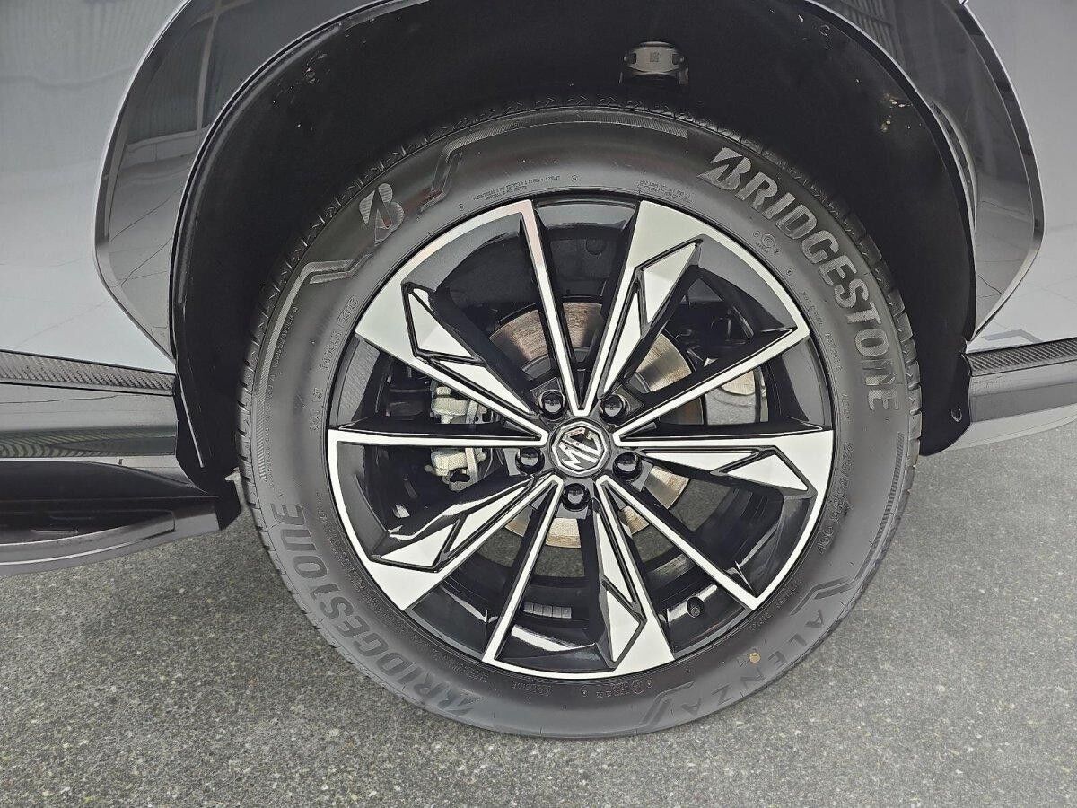 MG HS 1.5 PLUG-IN-HYBRID LUXURY LEDER 360-GRAD-KAMERA 19-ZOLL-LM