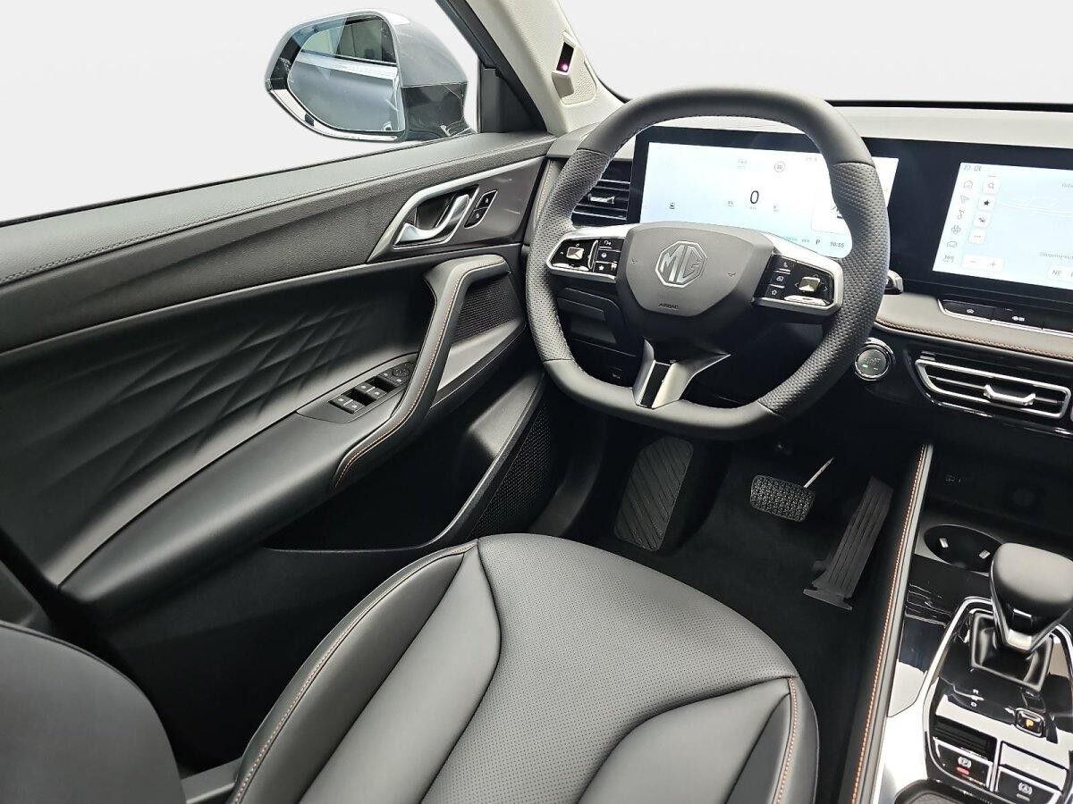 MG HS 1.5 PLUG-IN-HYBRID LUXURY LEDER 360-GRAD-KAMERA 19-ZOLL-LM