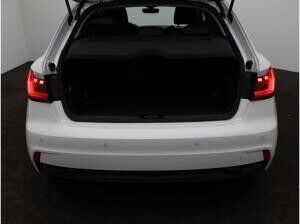 Audi A1 Sportback advanced 30TFSI S-tronic/ Navi, LED