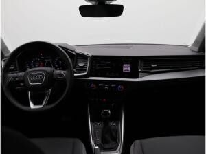 Audi A1 Sportback advanced 30TFSI S-tronic/ Navi, LED