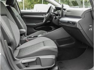 Volkswagen Golf 1.5 eTSI Goal AHK Area View