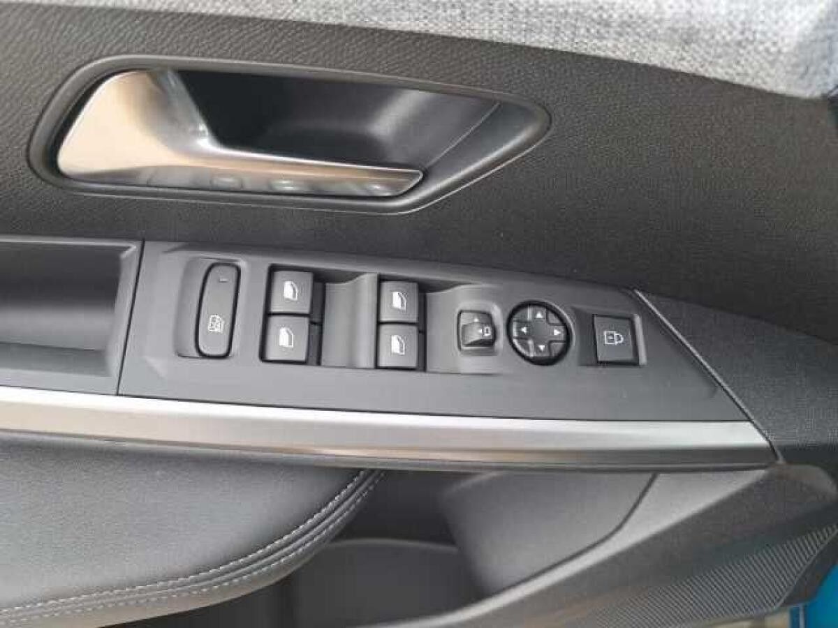 Peugeot 3008 Hybrid 145 Allure +Automatik+