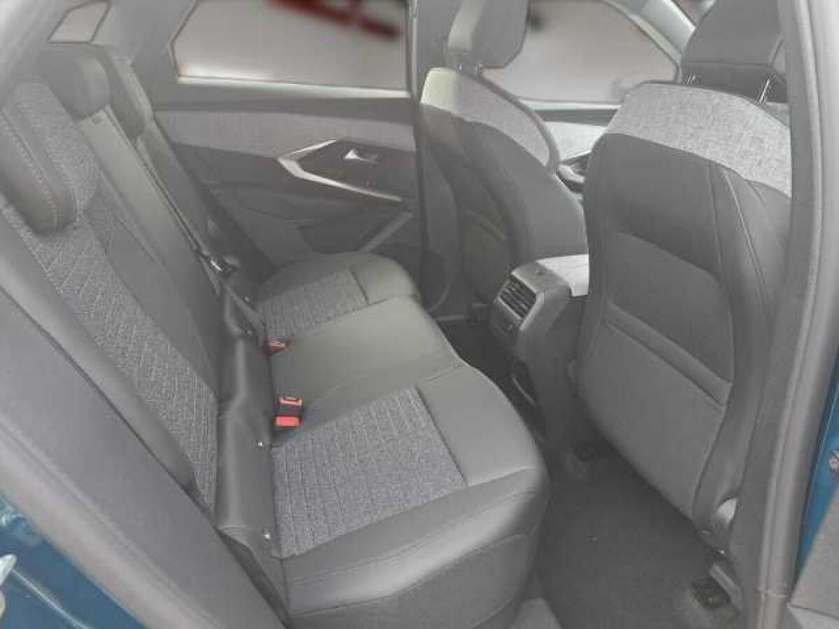 Peugeot 3008 Hybrid 145 Allure +Automatik+