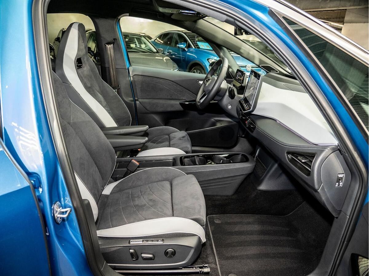 Volkswagen ID.3 Pro S Navi AHK Kamera P-Dach Standheizung Volkswagen ID.3 Pro S Navi AHK Kamera P-Dach Standheizung