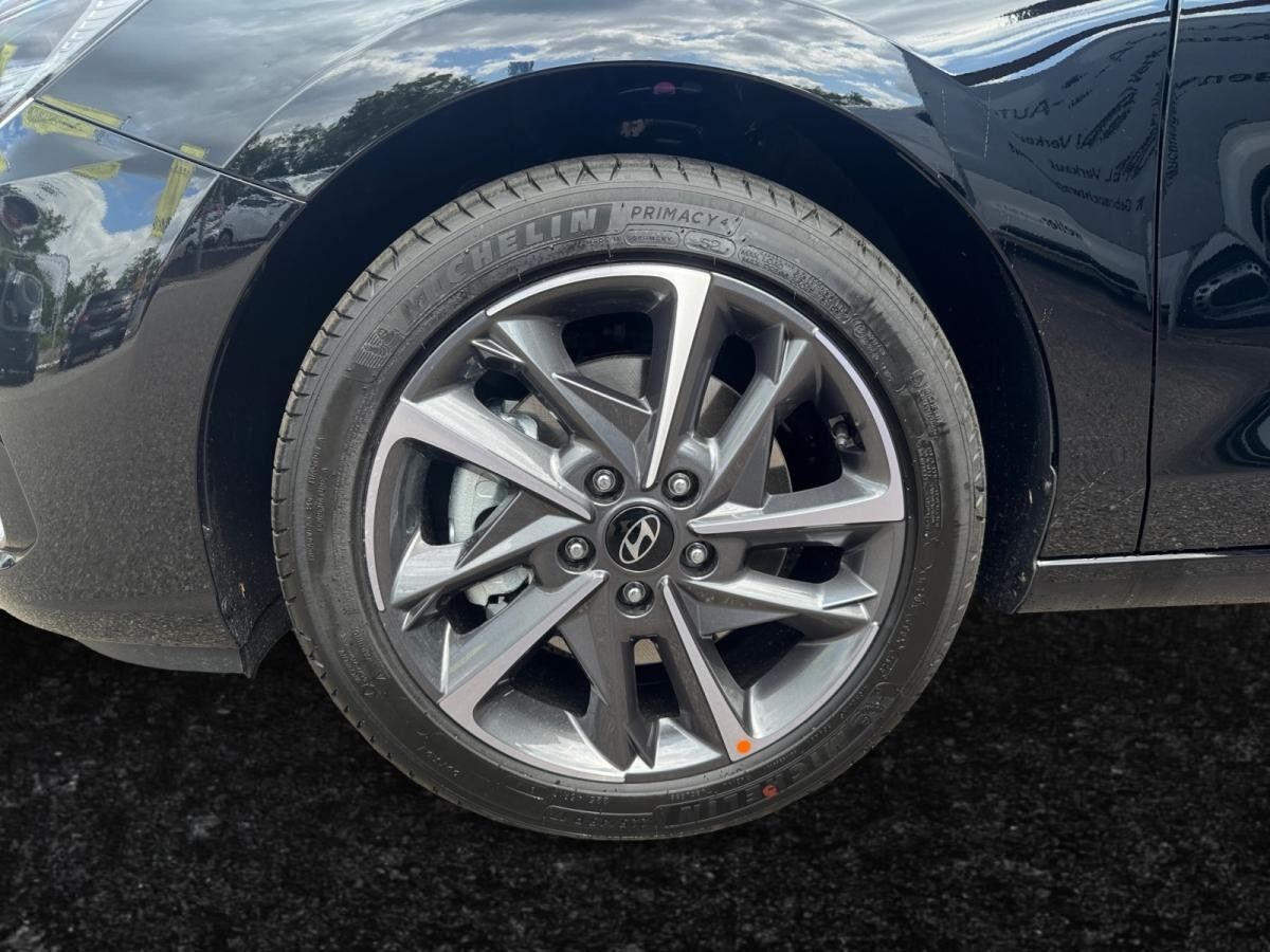 Hyundai i30 Advantage - sofort verfügbar