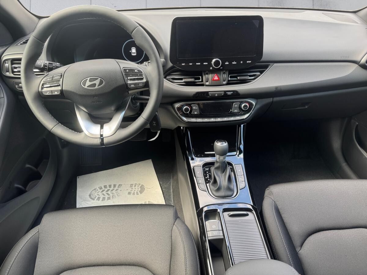 Hyundai i30 Advantage - sofort verfügbar