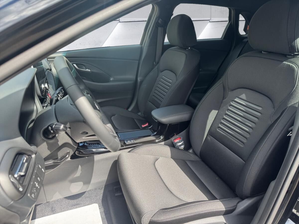 Hyundai i30 Advantage - sofort verfügbar