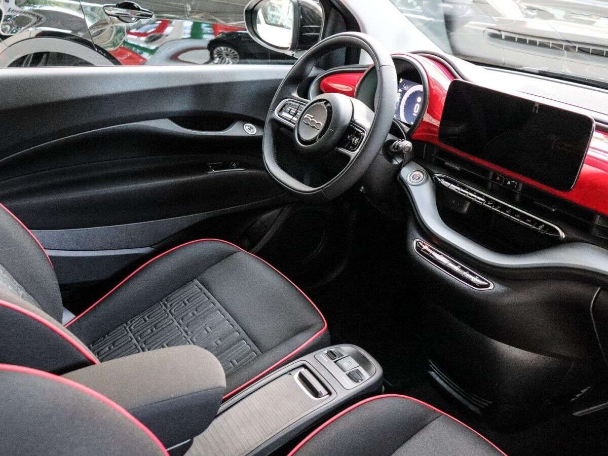 Fiat 500e Red Batterie 23,h | 57072 Siegen
