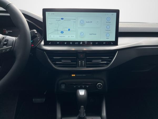 Ford Focus Titanium Edition ACC+LED+Navi+Pano+SD