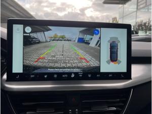 Ford Focus Titanium Edition ACC+LED+Navi+Pano+SD