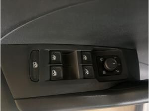 Volkswagen T-Cross 1.0 TSI Life 5-Gang NAV, Sitzheizung, LED