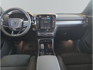 Volvo XC40 B3 Benzin Ultra Black Edition *sofort verfügbar!!*