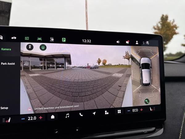 Skoda Elroq RS 84 kWh Batterie 250 kW*4x4*AHK*MAXX*Wärmepumpe*Gepäcktrennnetz