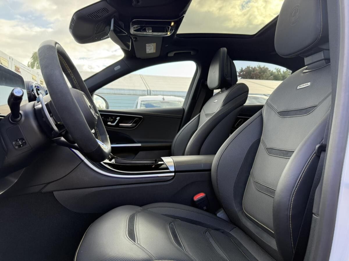 Mercedes-Benz C 63 AMG s E-Performance HUD+Night+Pano+Burmester