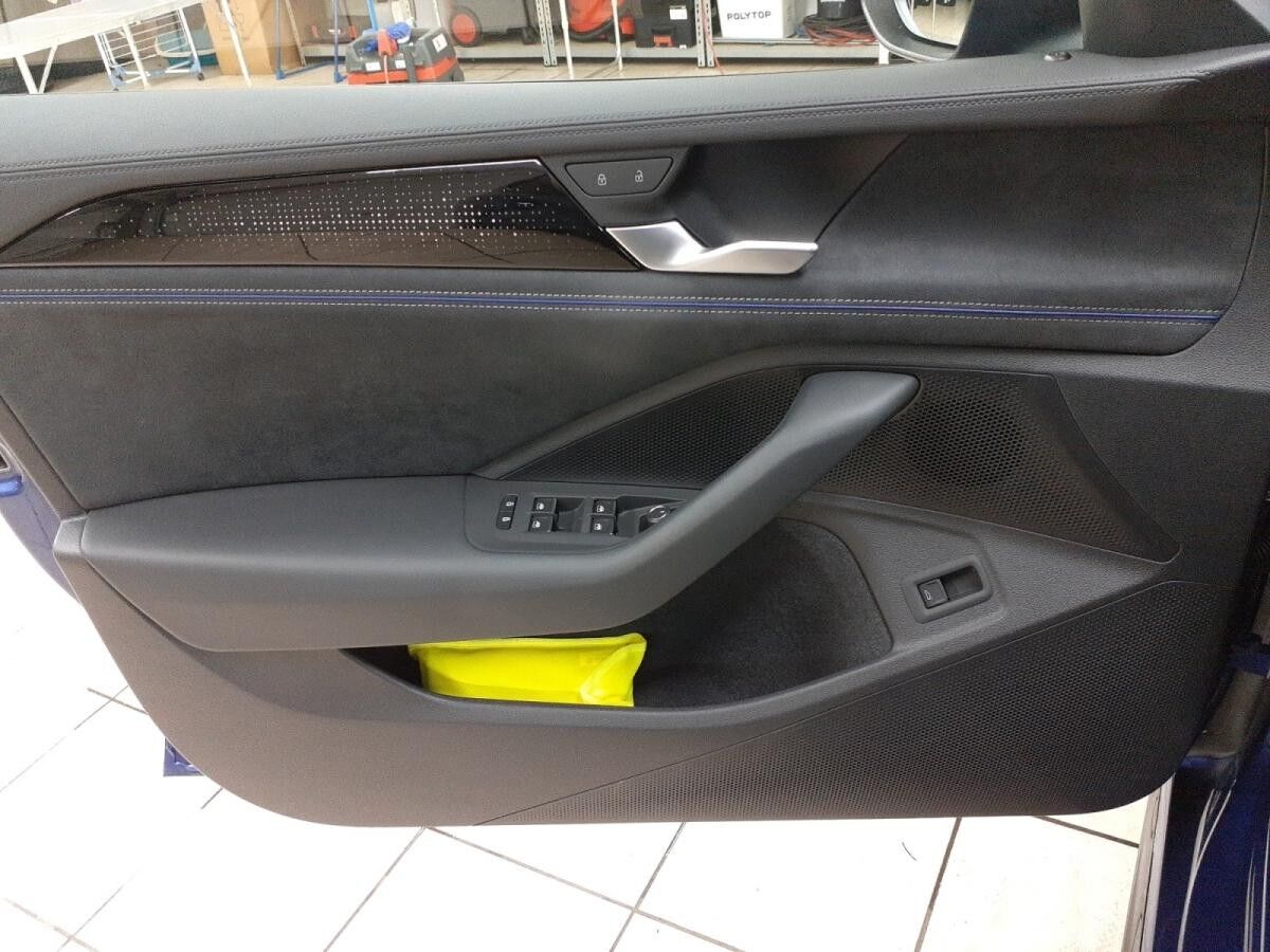 Volkswagen Passat Variant 2.0TDI 4Motion *AHK*R-Line