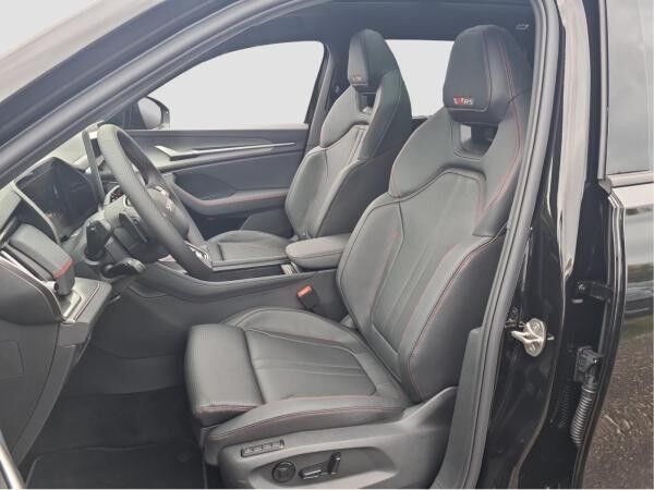 Skoda Kodiaq RS 4x4 MATRIX StHzg AHK Pano 360°