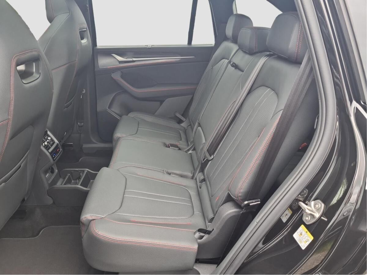 Skoda Kodiaq RS 4x4 MATRIX StHzg AHK Pano 360°