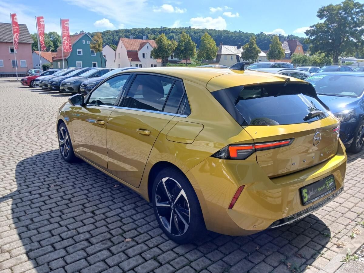 Opel Astra L 1.6T Lenkradheizung,Rückfahrkamera
