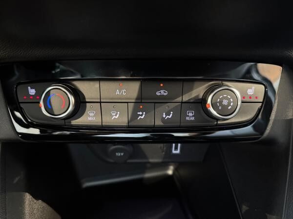 Opel Corsa F 1.2 Turbo Edition LED+SHZ+Fernlichtass.