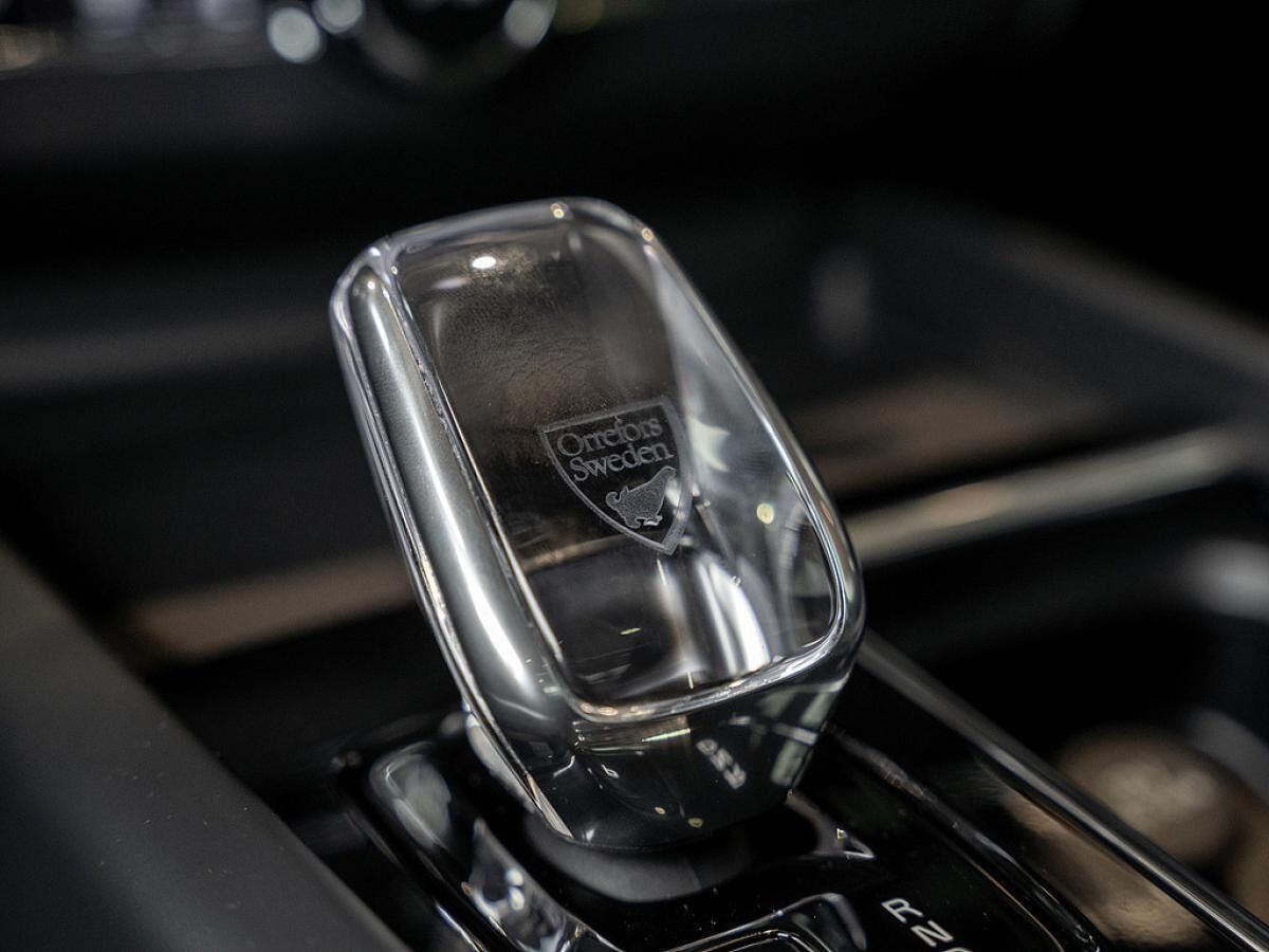 Volvo XC60 B5 AWD Plus Black Edition