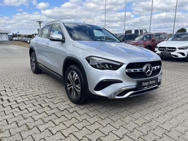 Mercedes-Benz GLA 200 GLA -Klasse (BM 247)