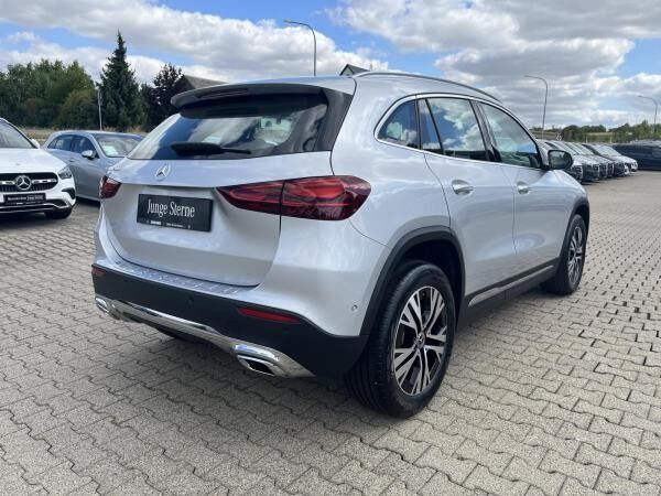 Mercedes-Benz GLA 200 GLA -Klasse (BM 247)