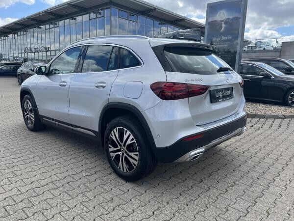 Mercedes-Benz GLA 200 GLA -Klasse (BM 247)