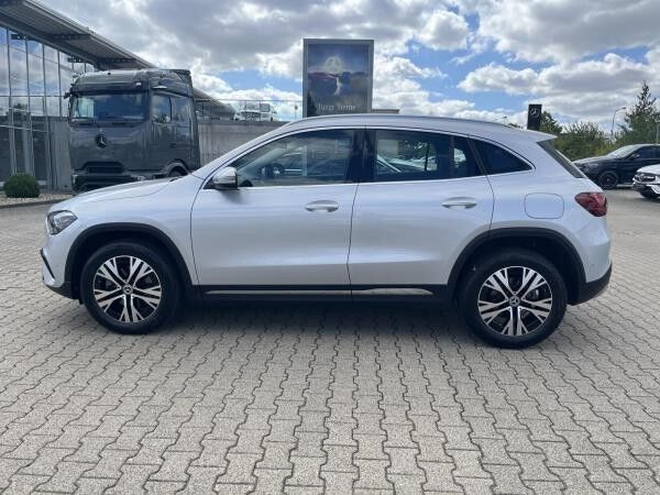 Mercedes-Benz GLA 200 GLA -Klasse (BM 247)