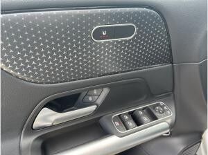 Mercedes-Benz GLA 200 Facelift+Advanced+Kamera+DAB+LED+Progr.+