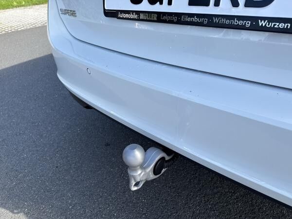 Skoda Superb Combi 1.5 TSI iV 150kW Selection HUD AHK Navi