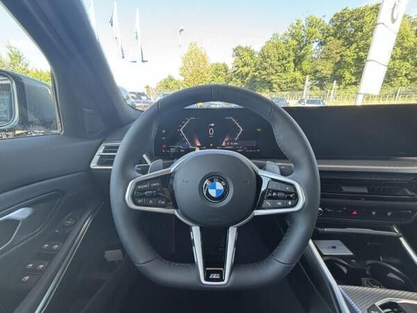 BMW 320 i Lim. MSPORT MEGAAKTION 26%+ & 1000€ Gutschein auf Winterräder