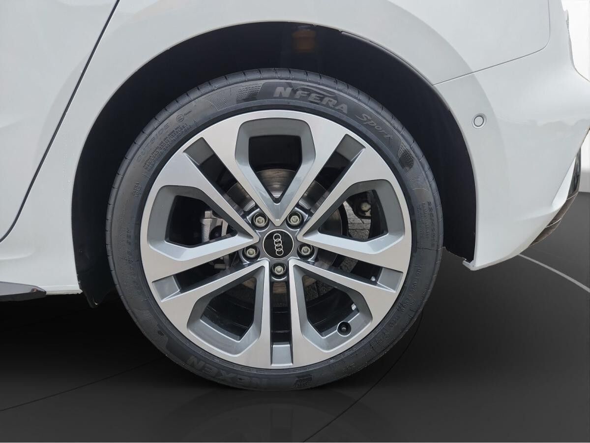 Audi A3 Sportback TDI S line AHK Pano Matrix LM 18" Navi RFK Sonos