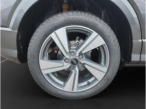 Audi Q2 35 TFSI S line AHK Matrix LM 18" Navi PDC+RFK
