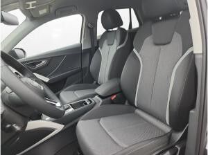 Audi Q2 35 TFSI S line AHK Matrix LM 18" Navi PDC+RFK