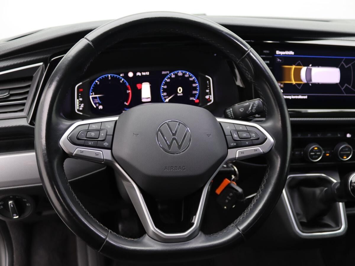 Volkswagen T6.1 Multivan Generation Six / Navi, LED, AHK